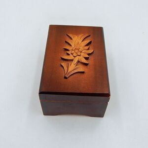 Ornate Carved Floral Wooden Music Box Somewhere My Love Mapsa Swiss Movement